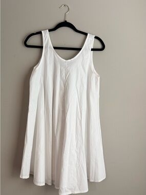 Sofia NWT White Sleeveless A-Line Dress with Black Bow Made in Italy
